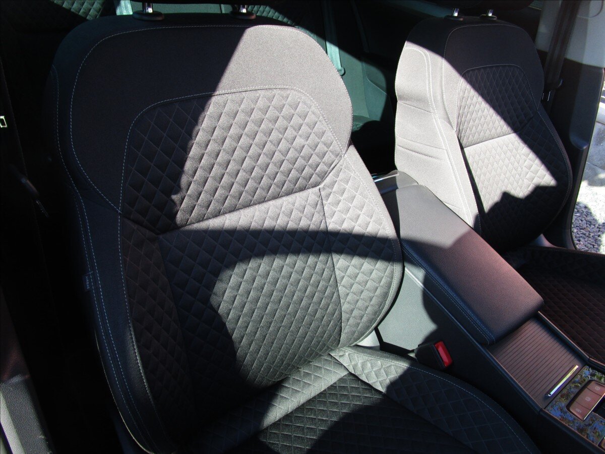 Škoda Superb Kombi 1,8 l 132 kw