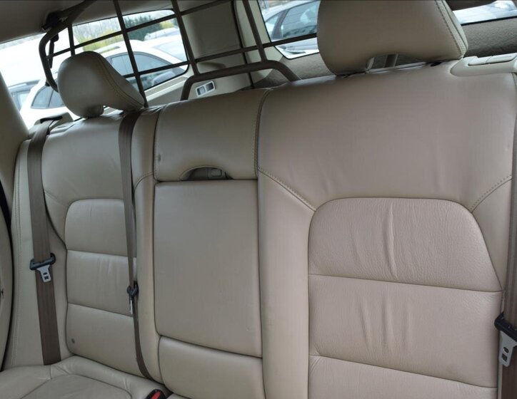 Volvo XC70 Kombi 2,4 l 120 kw