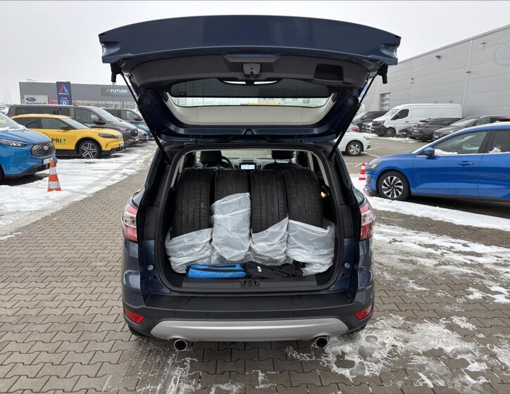 Ford Kuga SUV 2,0 l 110 kw