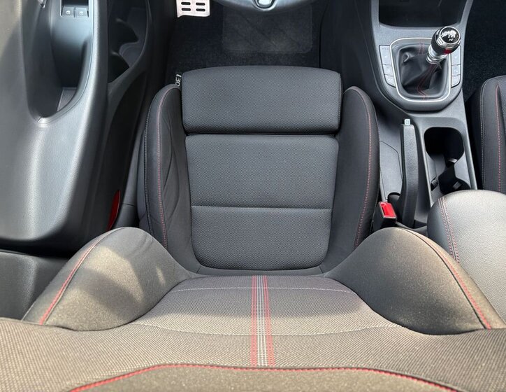 Hyundai i30 Kombi 1,5 l 118 kw