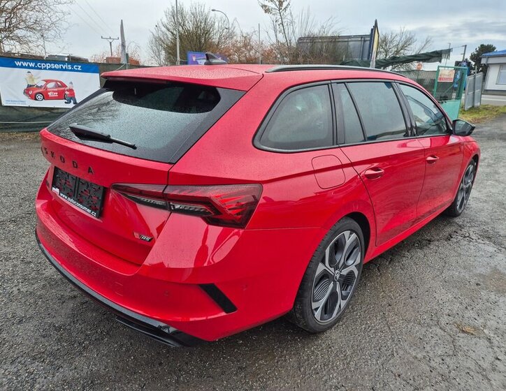 Škoda Octavia Kombi 2,0 l 195 kw