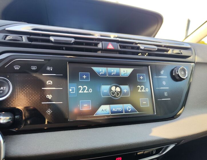 Citroën Grand C4 Picasso 21