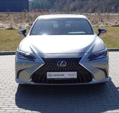 Lexus ES 300h 3