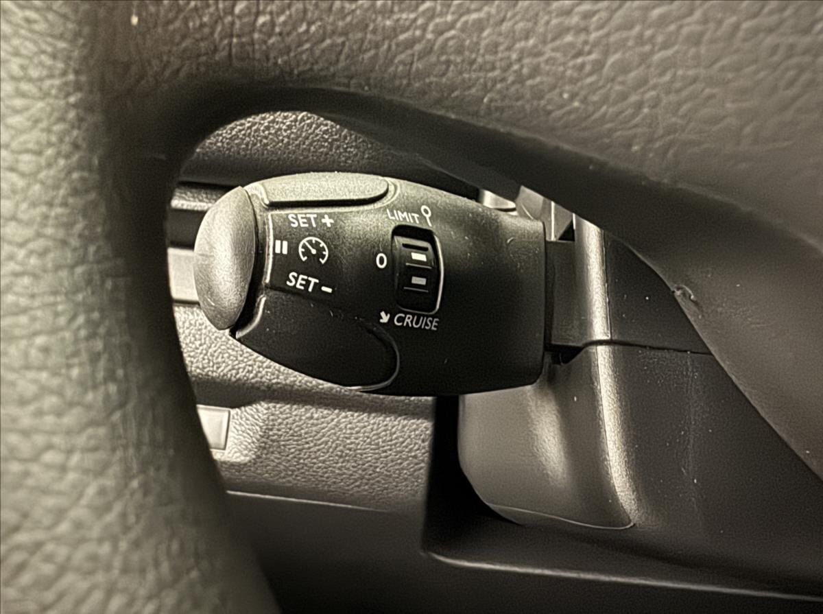 Peugeot Expert Skříň 2,0 l 106 kw