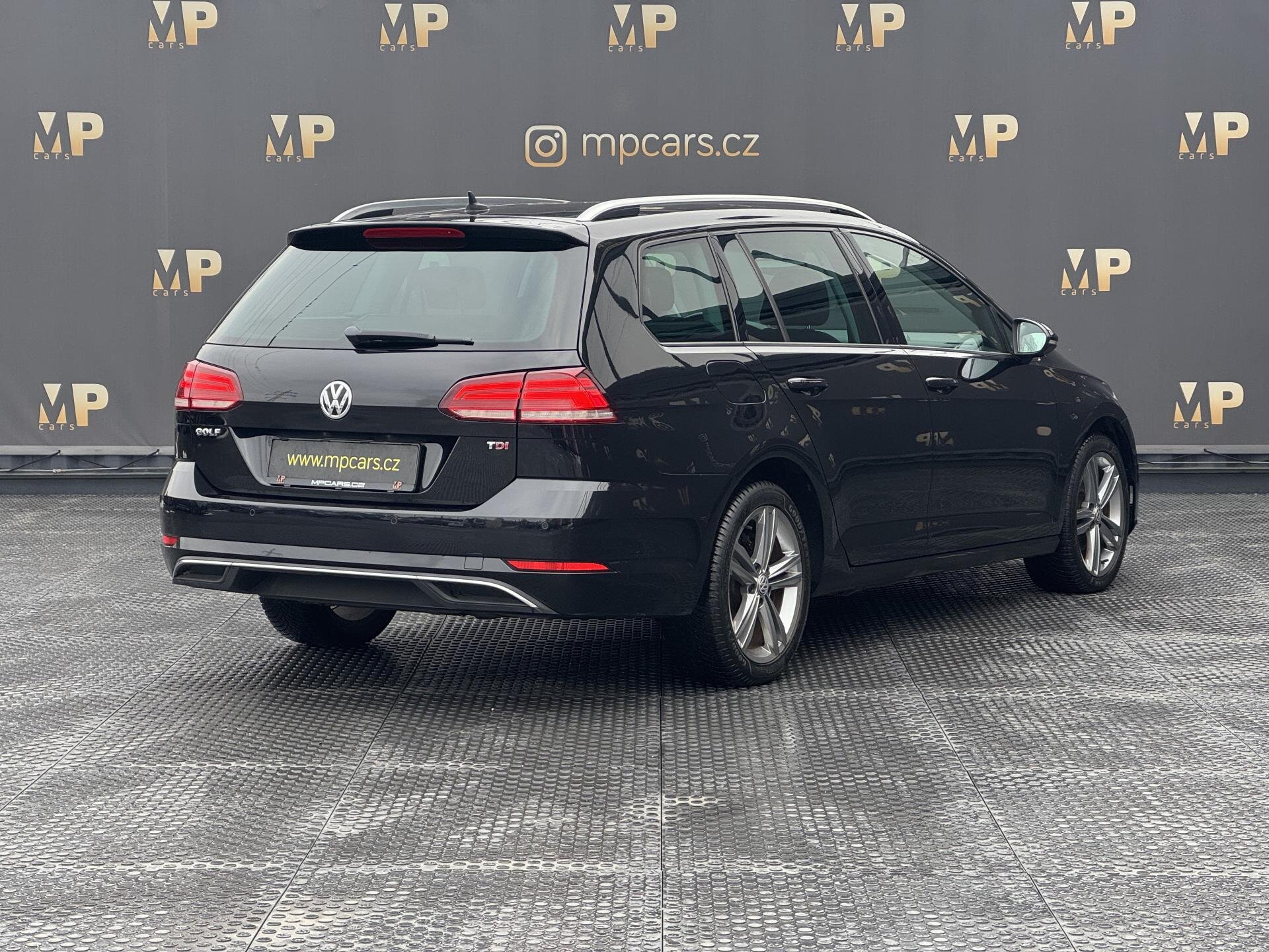 Volkswagen Golf Kombi 1,6 l 85 kw