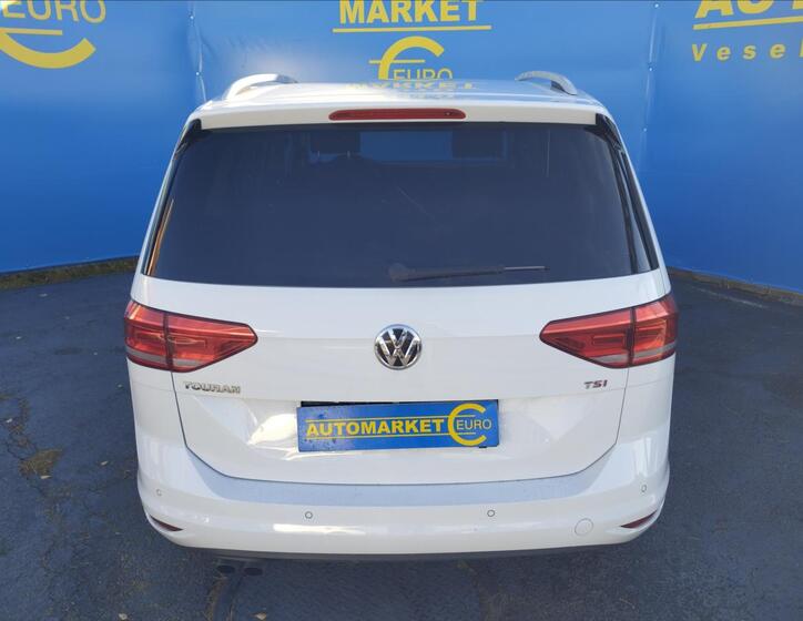 Volkswagen Touran 5