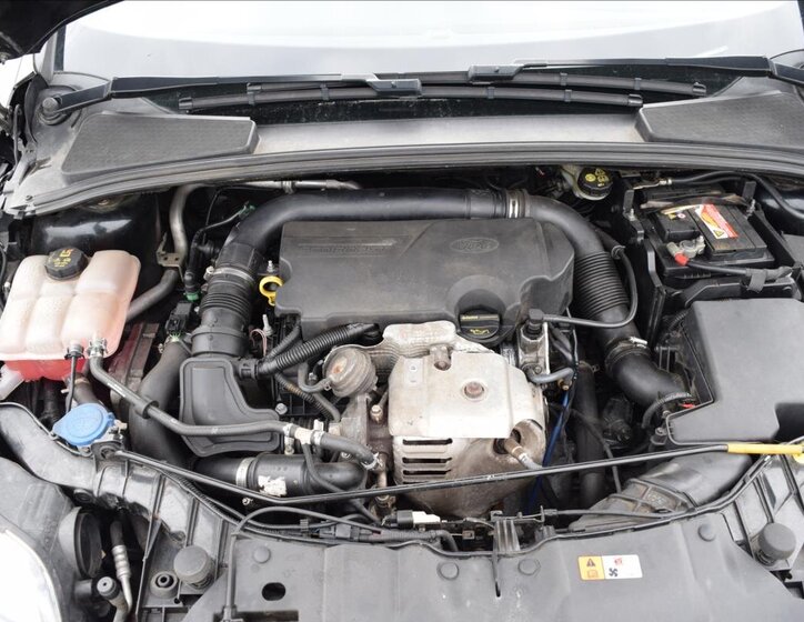 Ford Focus Kombi 998,0 92 kw