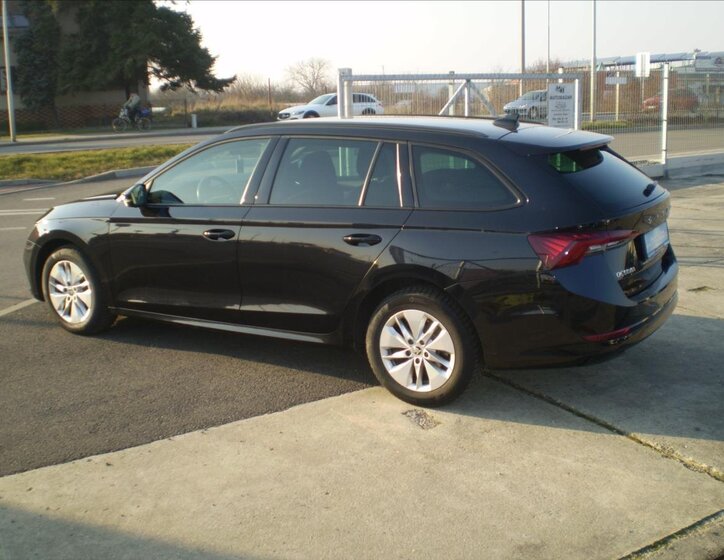 Škoda Octavia Kombi 999,0 81 kw