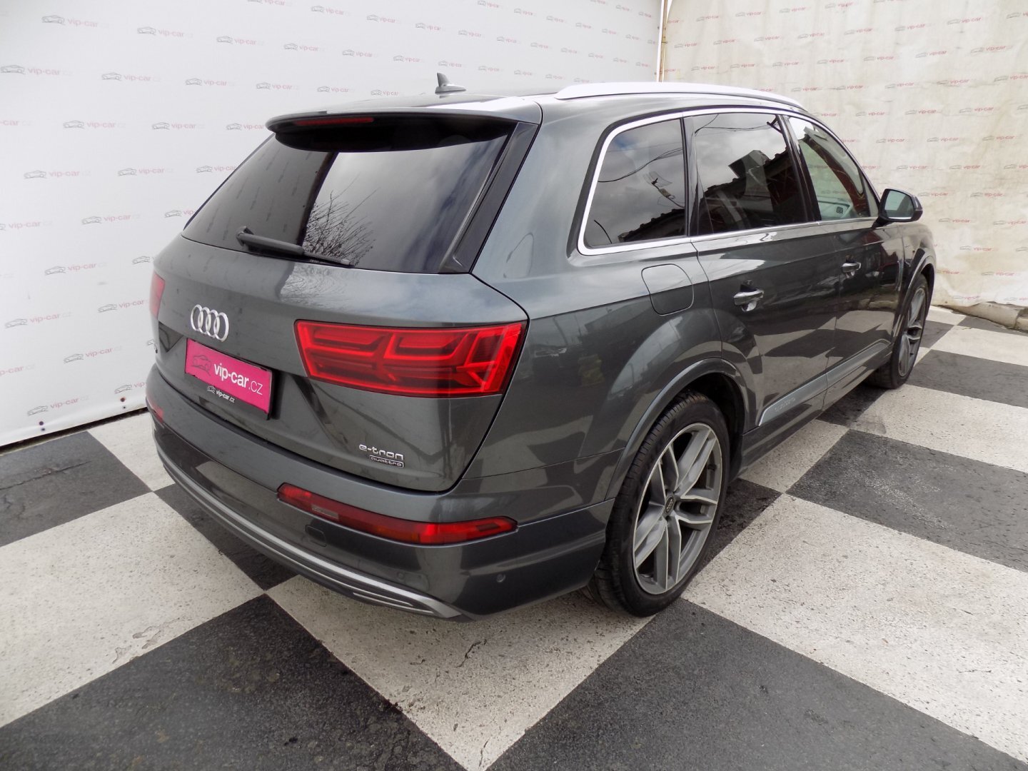 Audi Q7 SUV / Terénní 3,0 l 190 kw