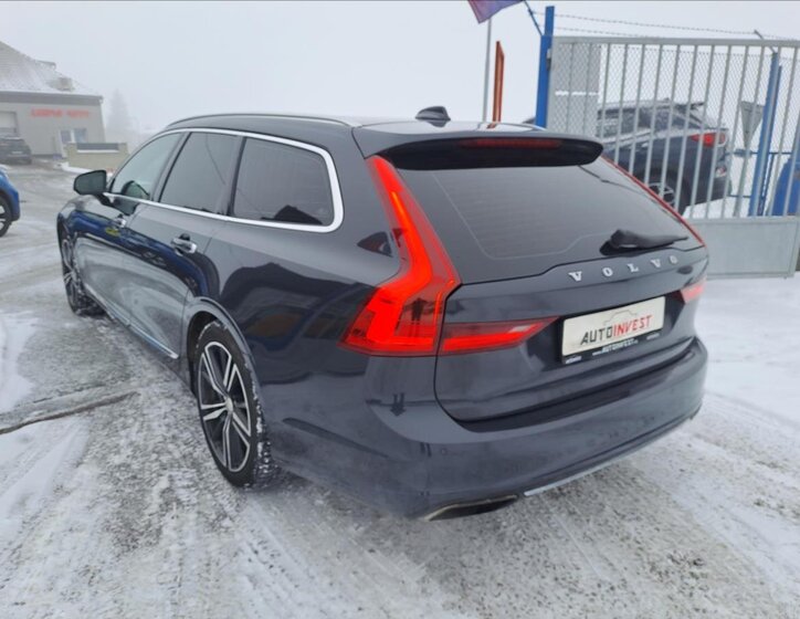 Volvo V90 Kombi 2,0 l 187 kw