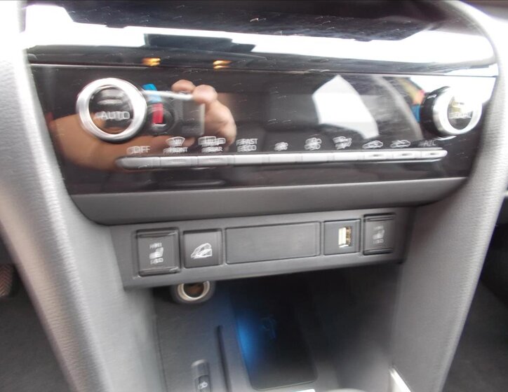 Toyota Yaris Cross 25