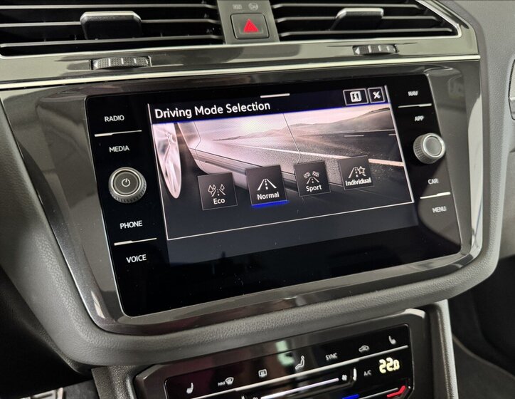 Volkswagen Tiguan SUV 2,0 l 110 kw