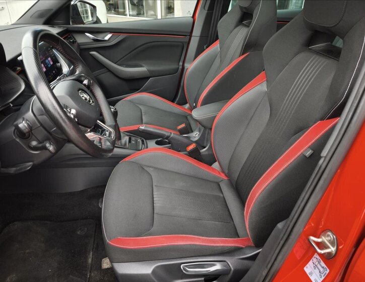 Škoda Scala Hatchback 1,5 l 110 kw