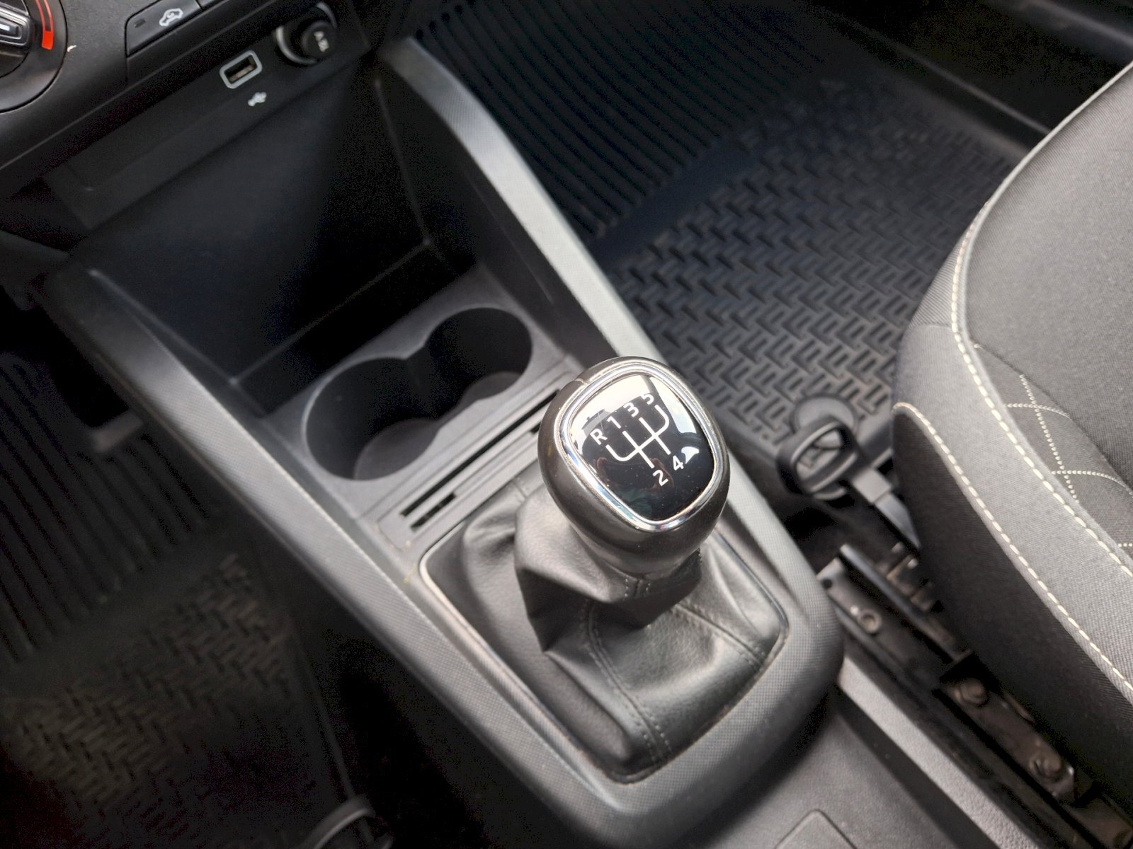 Škoda Fabia Kombi 999,0 70 kw