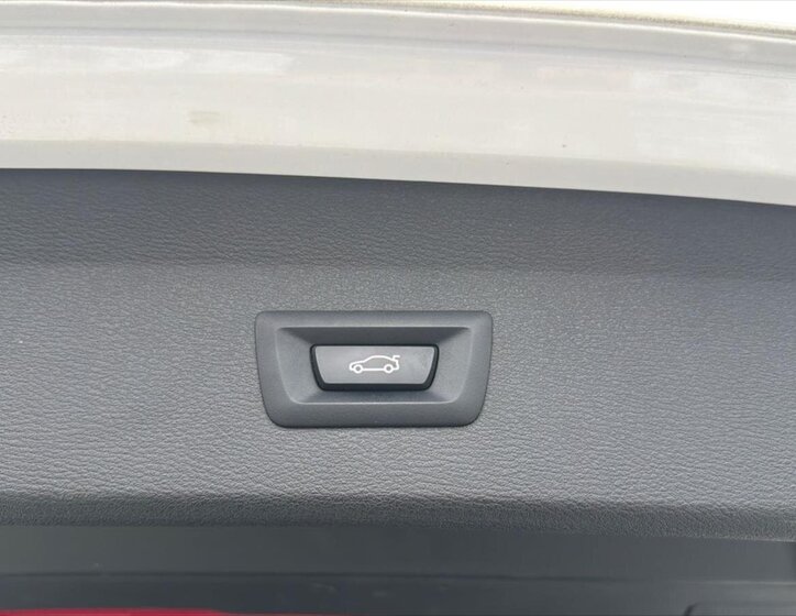 BMW X1 Kombi 2,0 l 140 kw