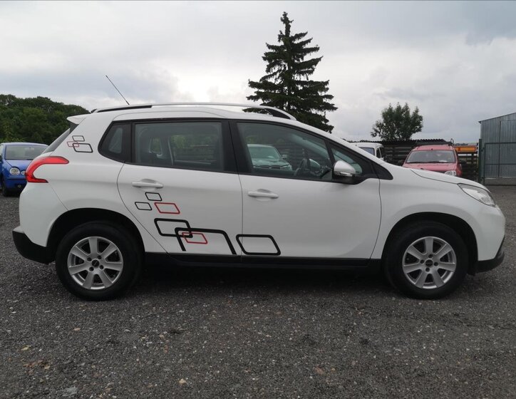 Peugeot 2008 Kombi 1,4 l 50 kw