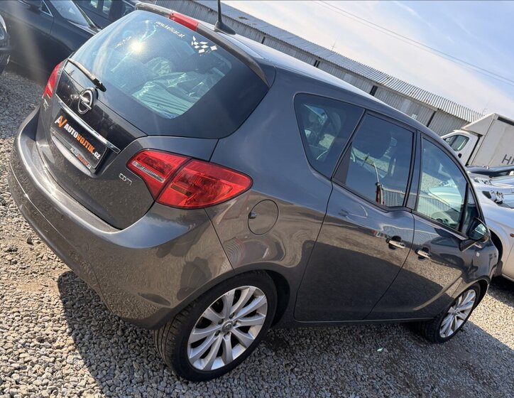 Opel Meriva Kombi 1,7 l 74 kw
