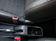 Peugeot 208 Hatchback 1,2 l 81 kw