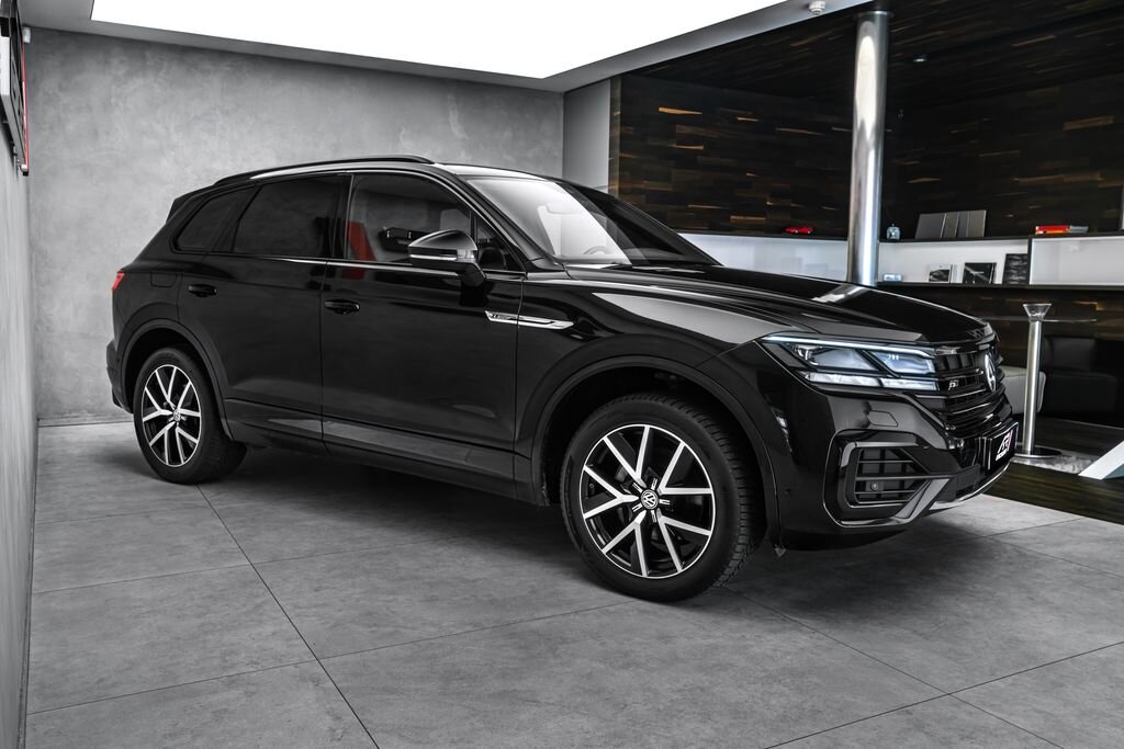 Volkswagen Touareg SUV / Terénní 3,0 l 210 kw