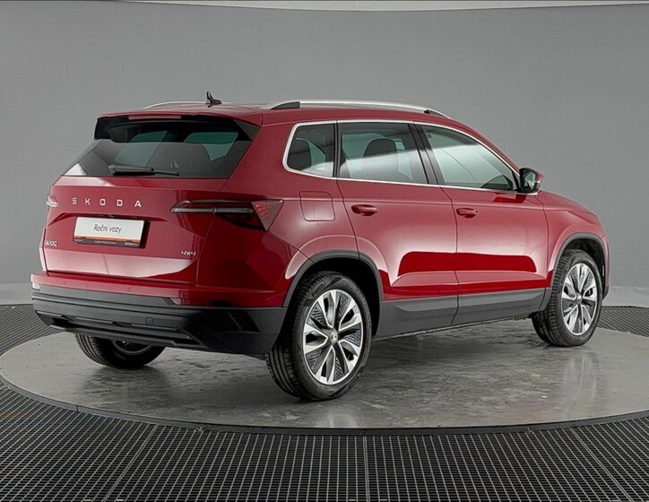 Škoda Karoq SUV / Terénní 2,0 l 110 kw