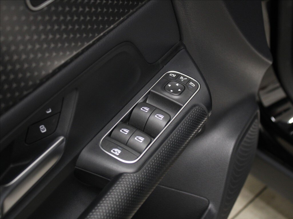 Mercedes-Benz GLA SUV / Terénní 2,0 l 110 kw