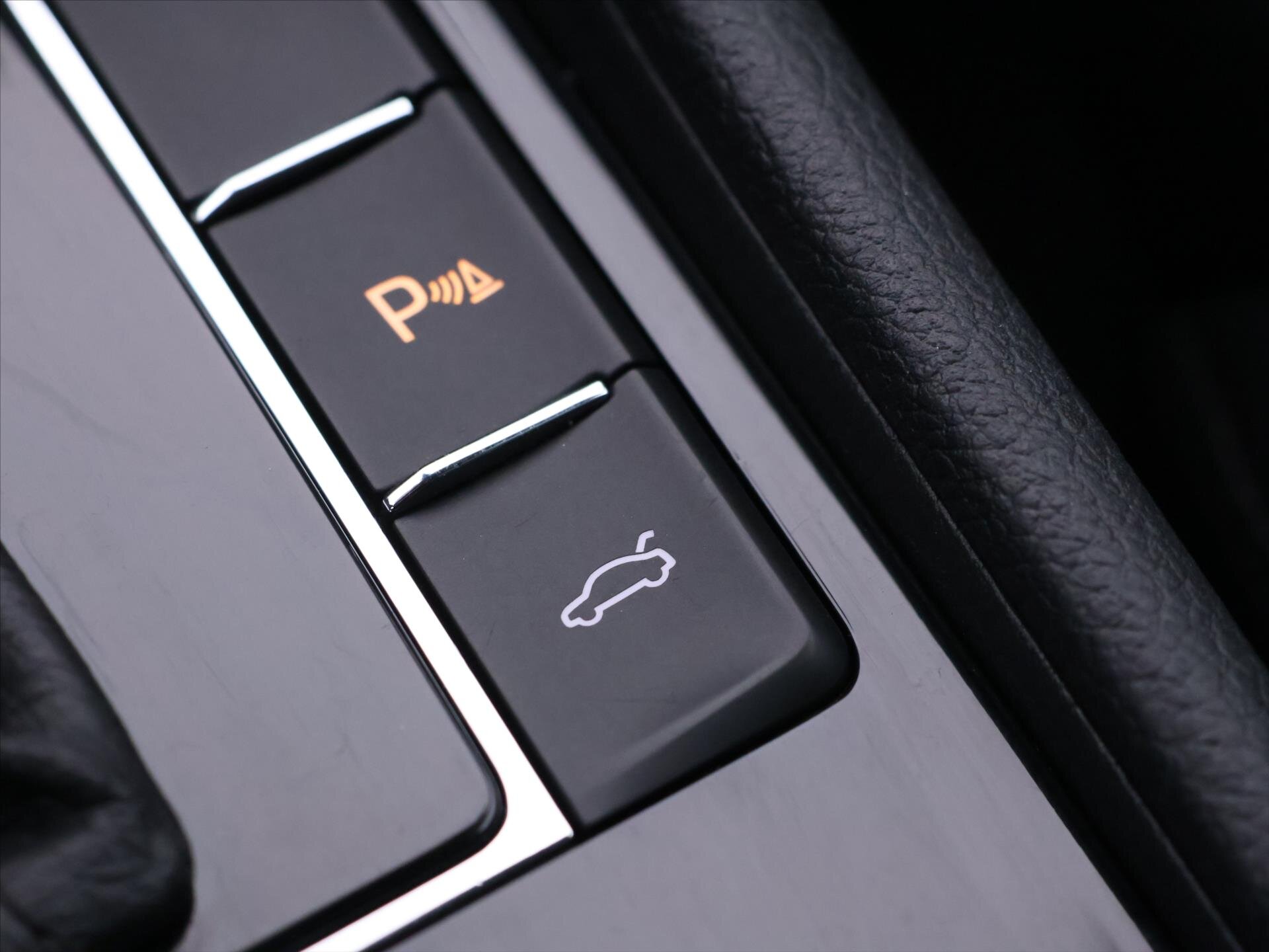 Škoda Superb Liftback 2,0 l 140 kw