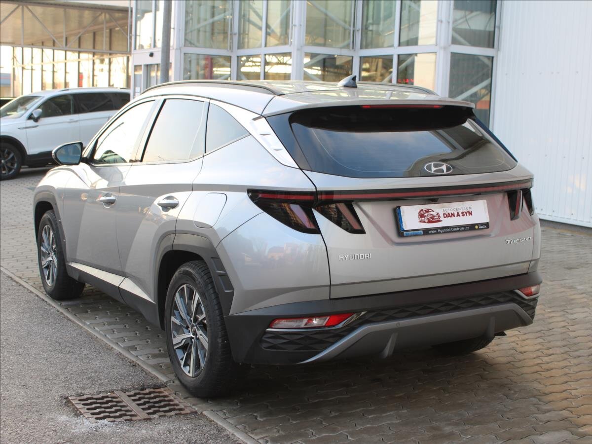 Hyundai Tucson SUV 1,6 l 110 kw
