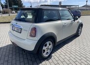Mini Cooper Hatchback 1,6 l 88 kw