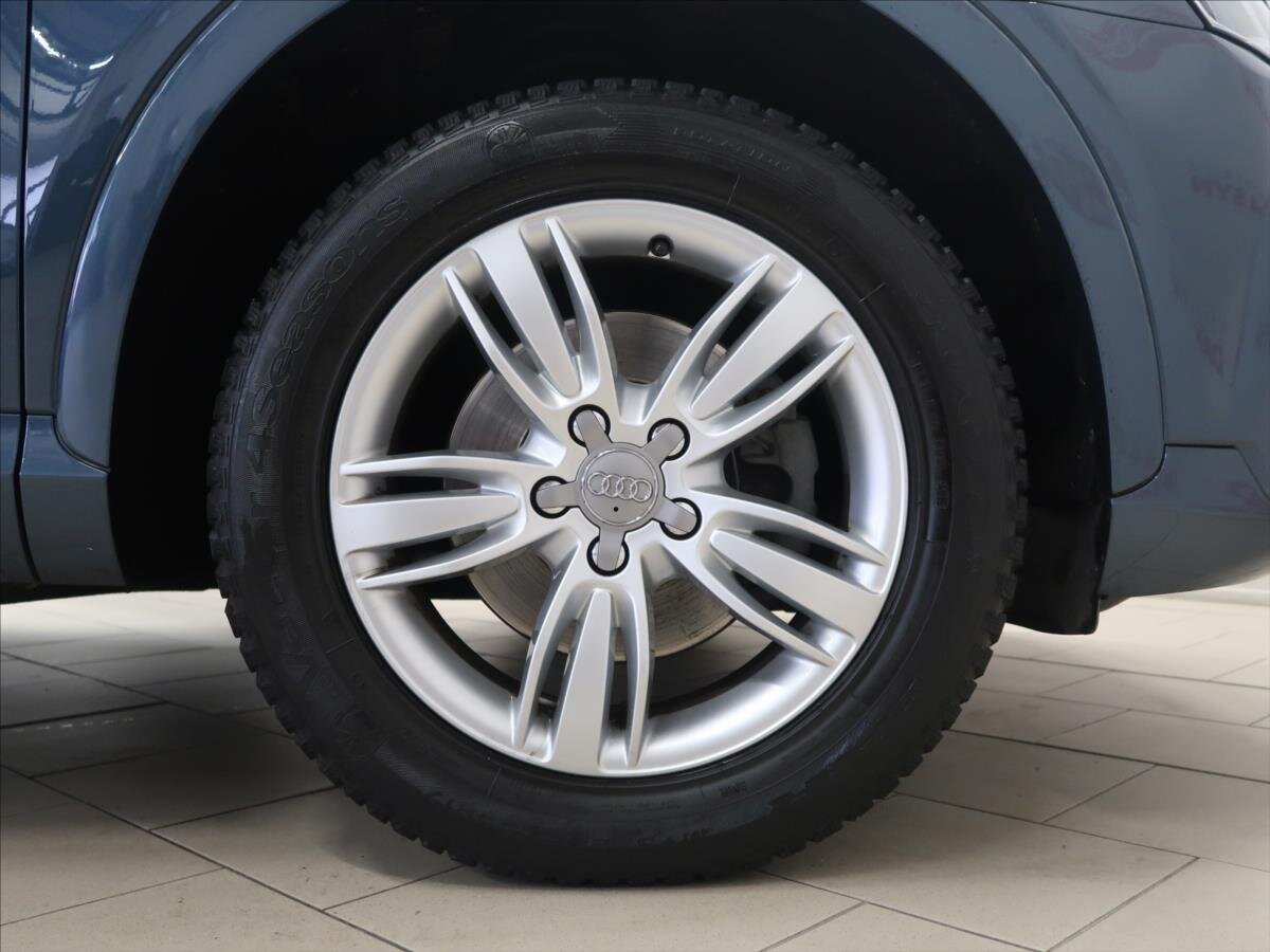 Audi Q3 SUV / Terénní 1,4 l 110 kw