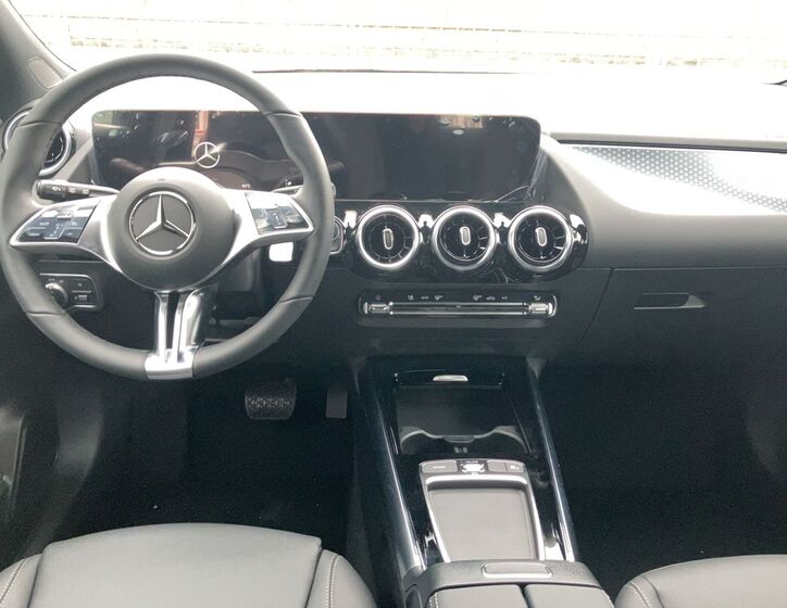 Mercedes-Benz GLA 22