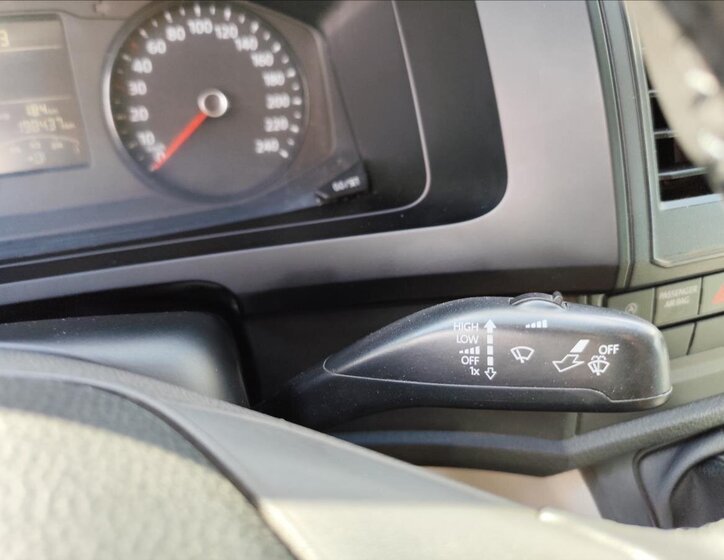 Volkswagen Transporter Ostatní 2,0 l 84 kw