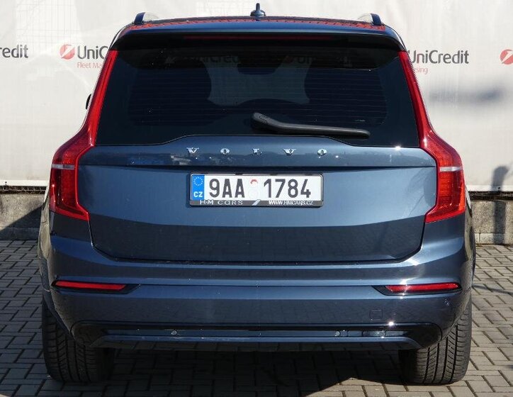 Volvo XC90 SUV / Terénní 2,0 l 173 kw