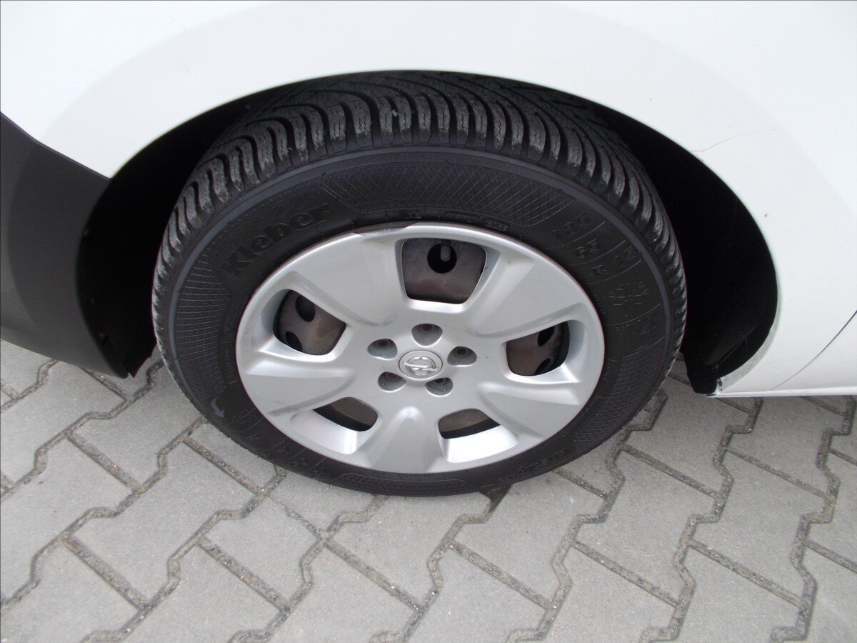 Opel Combo Skříň 1,6 l 77 kw