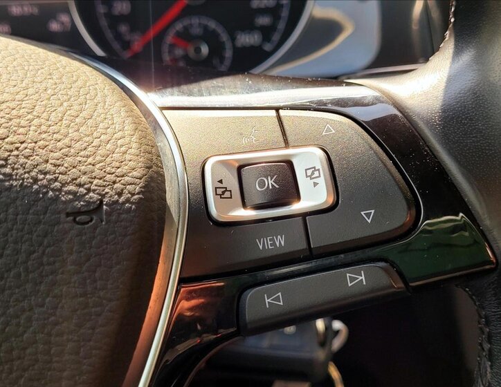 Volkswagen Golf Kombi 1,6 l 85 kw