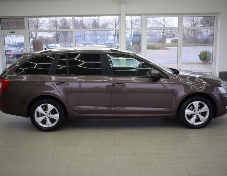 Škoda Octavia 4