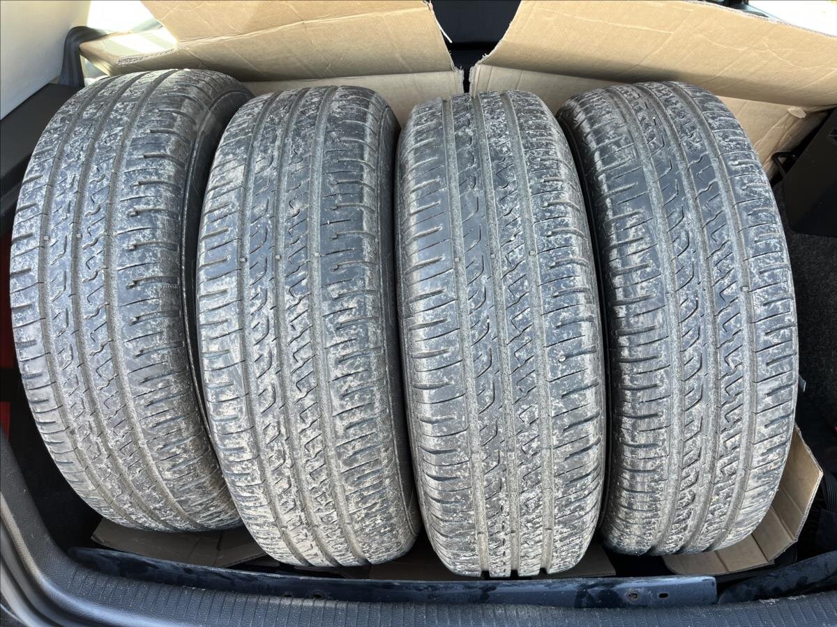 Volkswagen Golf Hatchback 2,0 l 81 kw