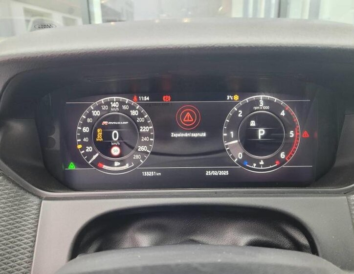 Land Rover Range Rover Velar SUV 3,0 l 221 kw