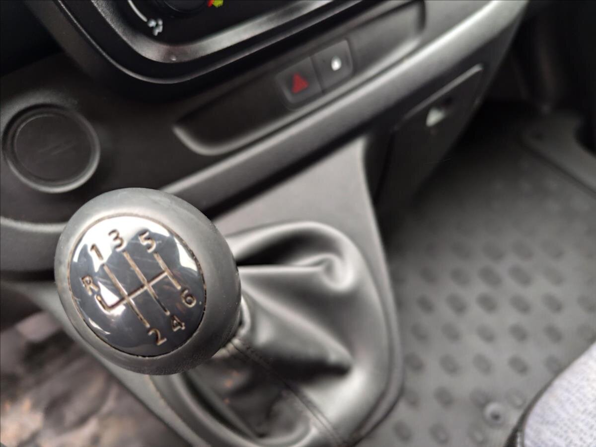 Opel Vivaro Ostatní 1,6 l 89 kw