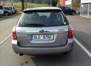 Subaru Legacy Kombi 2,0 l 121 kw