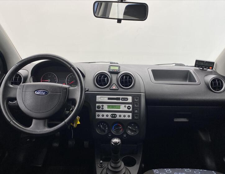 Ford Fiesta 9