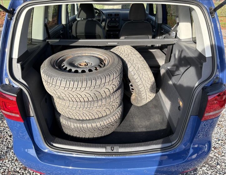 Volkswagen Touran 37