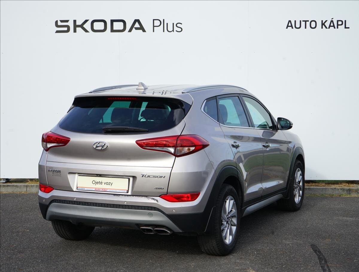 Hyundai Tucson SUV / Terénní 2,0 l 100 kw