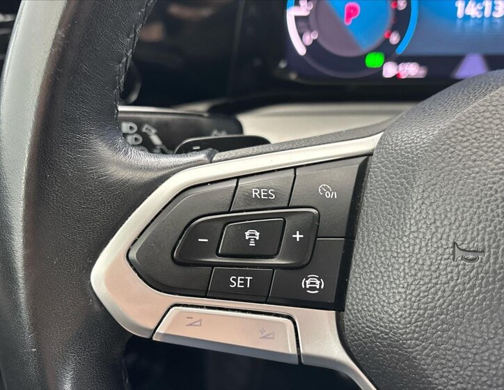 Volkswagen Golf Kombi 2,0 l 85 kw