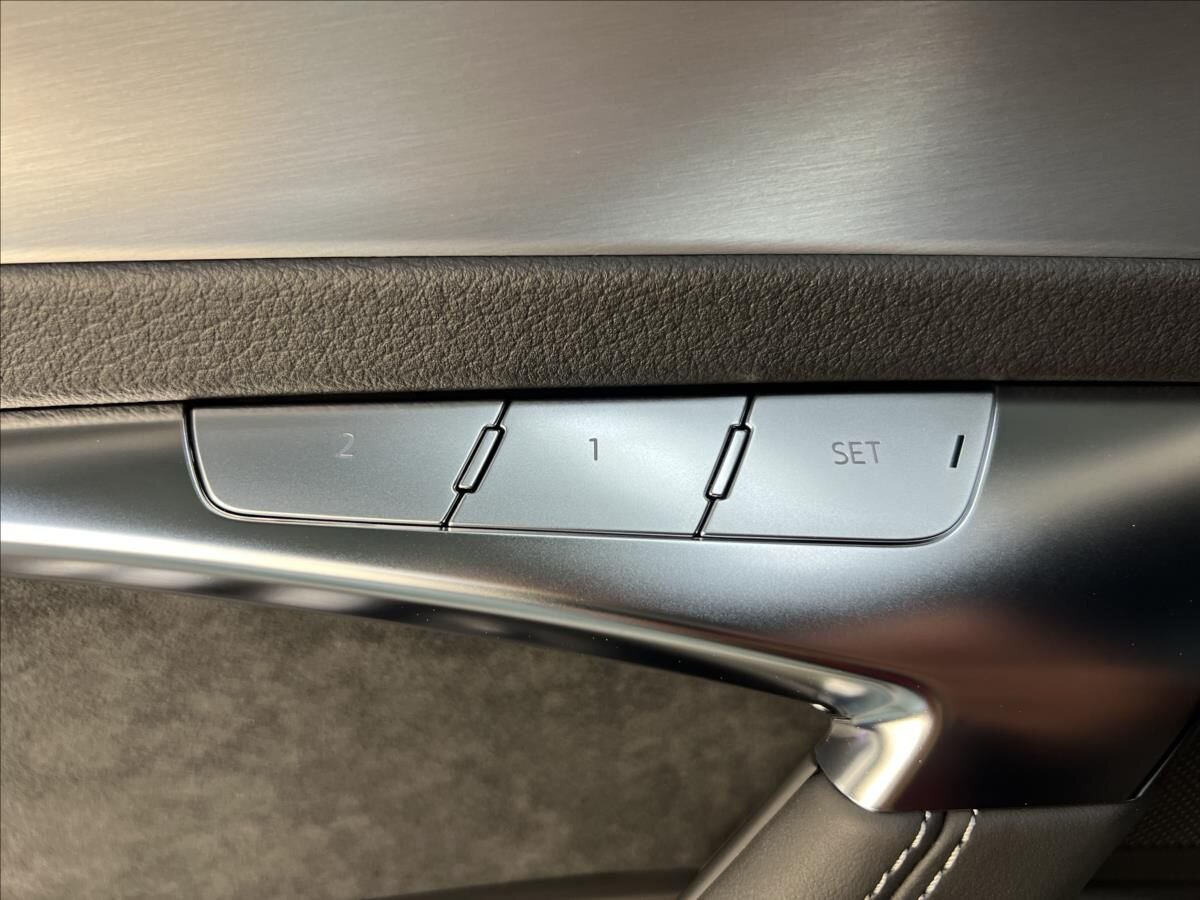 Audi S6 Kombi 3,0 l 253 kw