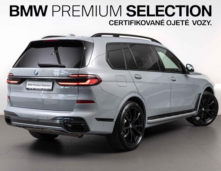 BMW X7 SUV / Terénní 3,0 l 280 kw