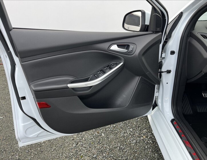 Ford Focus Hatchback 2,0 l 184 kw