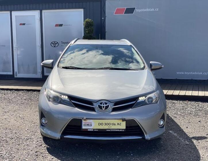 Toyota Auris 3