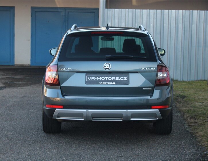 Škoda Octavia Kombi 2,0 l 140 kw