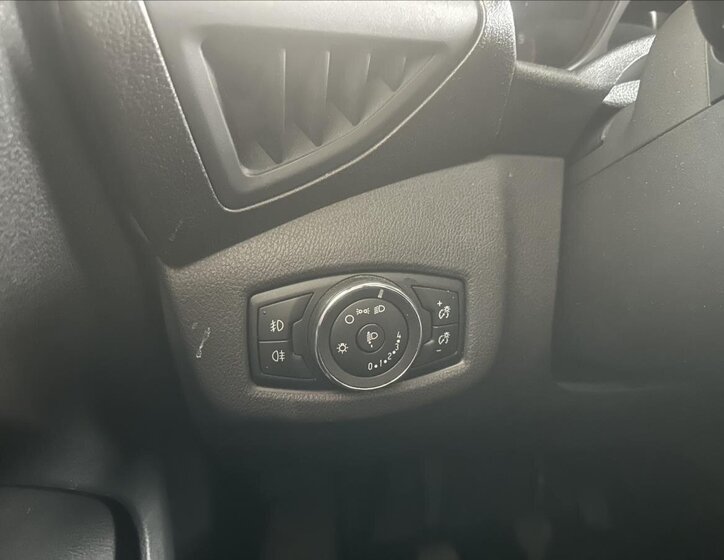 Ford Transit Ostatní 1,5 l 88 kw