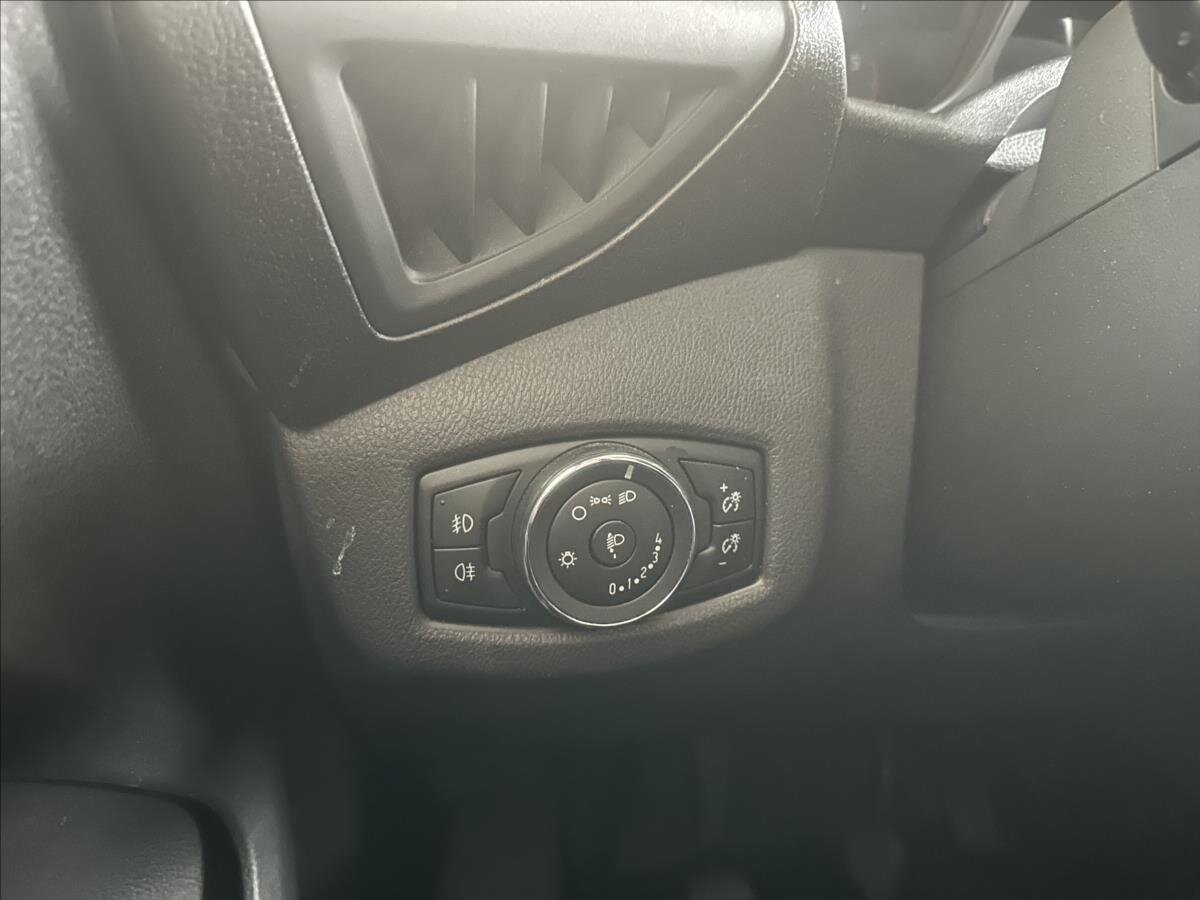 Ford Transit Ostatní 1,5 l 88 kw